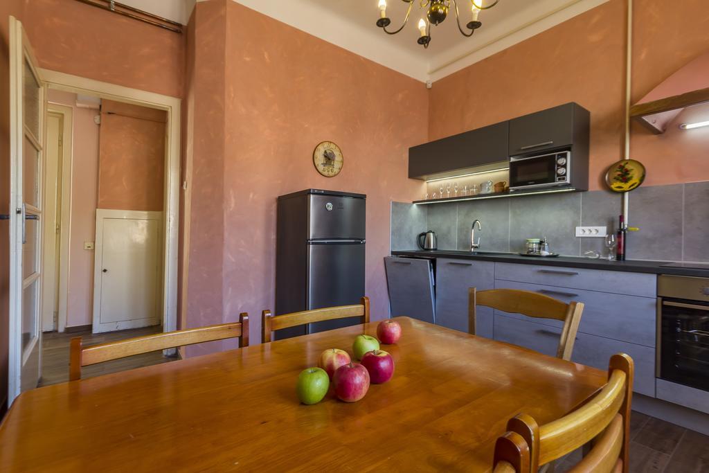 Spacious & Smart Center Apartment Pula Exteriör bild