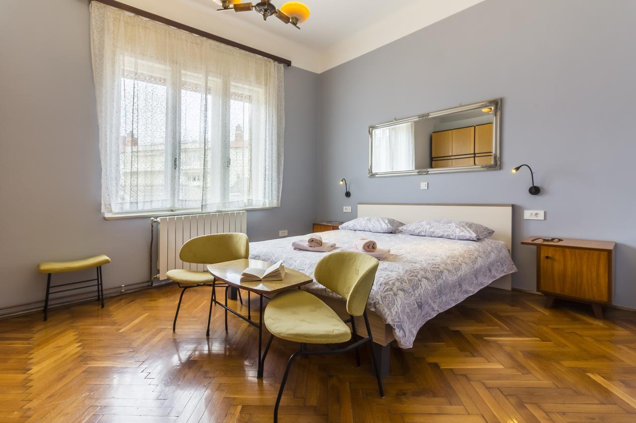 Spacious & Smart Center Apartment Pula Exteriör bild